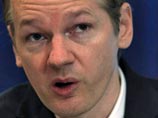 Еще при запуске WikiLeaks Джулиан Эссендж сообщал в письме потенциальным инвесторам, что "главной мишенью проекта будут деспотические режимы России, Китая и Центральной Азии"
