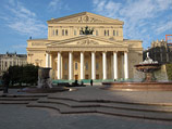 Медведев распорядился торжественно открыть основную сцену Большого театра в 2011 году