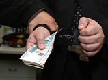 В Москве милиционер попался на взятке в 650 тысяч рублей