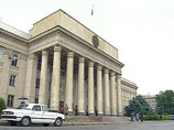 Киргизский парламент не может начать работу из-за судебных споров