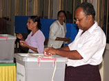 Первые, начиная с 1990 года, парламентские выборы завершились в воскресенье в Мьянме: избирательные участки закрыты, сроки объявления окончательных итогов не называются