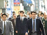 Согласно опубликованным данным, действующего премьера поддерживают 35% населения Японии. Таким образом, за прошедший месяц популярность кабинета Кана снизилась на 18%