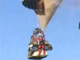 "Реактивный человек" испытал новое монокрыло, прыгнув с воздушного шара (ВИДЕО)