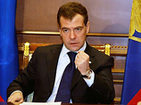 Президент России Дмитрий Медведев выразил недовольство темпами развития Северо-Кавказского федерального округа и предупредил, что готов отправить в отставку местных руководителей