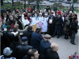 Православные эксперты призывают молодежь устроить уличные акции в поддержку закона о передаче Церкви имущества