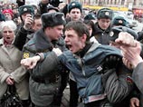 Московские оппозиционеры выйдут на "День гнева" несмотря на запрет властей