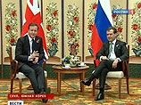 Премьер-министр Великобритании Дэвид Кэмерон принял предложение президента Дмитрия Медведева посетить Россию в следующем годуЛитвиненко"