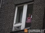 В Петербурге с крыши дома рухнула труба, угодив в квартиру одинокой пенсионерки В Петербурге с крыши дома рухнула труба, угодив в квартиру одинокой пенсионерки