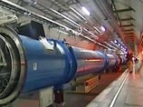 Физики, работающие на Большом адронном коллайдере (БАК), зафиксировали первое из событий, которые в конце концов могут привести к открытию бозона Хиггса или "частицы Бога"