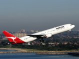 Boeing австралийской авиакомпании Qantas совершил экстренную посадку