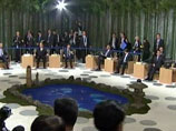 Лидеры стран Азиатско-тихоокеанского экономического сотрудничества (АТЭС), включая президента РФ Дмитрия Медведева, собрались в субботу в японском городе Иокогама к югу от Токио на ежегодную встречу на высшем уровне