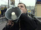 Почти половина россиян уверены, что в стране нет демократии Почти половина россиян уверены, что в стране нет демократии