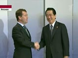 Россия и Япония надеются на дальнейшее укрепление доверительного диалога между двумя странами, заявили в субботу на встрече в Иокогаме президент РФ Дмитрий Медведев и японский премьер Наото Кан
