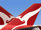 Самолет Qantas со 119 пассажирами совершил аварийную посадку из-за сбоя в небе