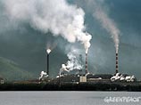 Байкальский целлюлозно-бумажный комбинат был пущен в эксплуатацию в 1968 году. До остановки предприятия 95% его продукции экспортировалось в Китай. Предприятие является градообразующим предприятием для 17-тысячного города Байкальска