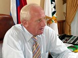 Трехлитровая банка капусты, засоленная томским губернатором, ушла на благотворительном аукционе за 100 тысяч рублей Трехлитровая банка капусты, засоленная томским губернатором, ушла на благотворительном аукционе за 100 тысяч рублей