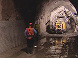 Взрыв на шахте компании Pike River Coal, расположенной в 50 километрах к северу от города Греймут на новозеландском острове Южный, произошел в пятницу днем. По последним данным, под землей находятся 29 горняков, двоим удалось выбраться 