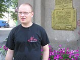 Избитого журналиста "Коммерсанта" Олега Кашина готовят к операции в связи с переломом ноги
