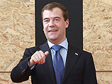 Президент РФ Дмитрий Медведев на прошедшем в минувшую субботу саммите НАТО предложил альянсу сообща создавать совместную систему противоракетной обороны