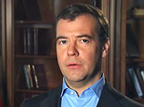 Парламентские партии одобрили Медведева, обвинившего их в деградации. Оппозиция требует больше жесткости