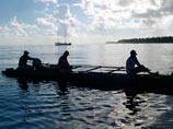 В Тихом океане найдены живыми трое 
подростков, 50 дней дрейфовавших в лодке