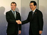 Глава японского МИД вслед за Медведевым осмотрит Южные Курилы - но только с воздуха