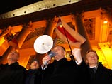 Белорусским оппозиционерам вынесены официальные предупреждения за акцию "Саша, уходи!"