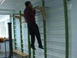 Медведев поручил каждой российской школе разработать собственную стратегию развития Медведев поручил каждой российской школе разработать собственную стратегию развития