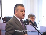 Правящая коалиция в Киргизии распалась, не договорившись по кандидатуре
спикера парламента 