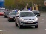 Президент подписал отклоненные им ранее "поправки о синих ведерках" Президент подписал отклоненные им ранее "поправки о синих ведерках"