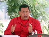 Чавес просит дать ему чрезвычайные полномочия для борьбы с наводнениями