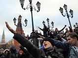 Националисты отвергают обвинения в причастности к погрому на Манежной площади
Националисты отвергают обвинения в причастности к погрому на Манежной площади