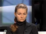 Яблокова рассказала телеведущему Вадиму Такменеву, на чью передачу "Центральное телевидение" (НТВ) была приглашена, что Киркоров только дал ей пощечину