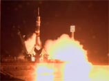 Стартовавшая с космодрома Байконур в Казахстане российская ракета-носитель "Союз-ФГ" вывела на орбиту пилотируемый космический корабль "Союз ТМА-20" с экипажем новой экспедиции на Международную космическую станцию