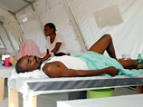 "По всем признакам, скорее всего, мы является свидетелями начала новой пандемии холеры в мире в 21-м веке и третьем тысячелетии", - сказал Онищенко
