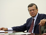 Требовалось разработать план перестройки (перепланировки и новой отделки стен, потолков и полов) зала заседаний правления "Газпрома", кабинета руководителя (предесдеателем совета директоров "Газпрома" является бывший вице-премьер Виктор Зубков) и сотрудни
