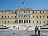 Fitch может снизить рейтинг Греции до "мусорного" уровня