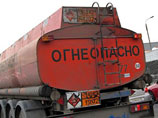 В Якутии бензовоз столкнулся с "УАЗом": трое погибших, шестеро раненых