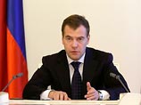 Президент России Дмитрий Медведев поручил правительству до 15 февраля 2011 года проработать вопрос о введении упрощенного порядка начисления и взыскания с работодателя процентов