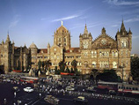 В индийском мегаполисе Мумбаи, возможно, готовится новая "яростная" атака террористов, сообщает полиция