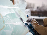 В Екатеринбурге открылся фестиваль ледовых скульптур