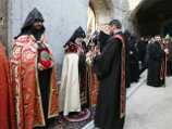 Об археологических раритетах было сообщено во время чина благословения реконструкции Патриарших покоев Католикосом всех армян Гарегином II