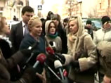 Тимошенко предположила, что подобные действия направлены на то, чтобы осудить ее и тем самым лишить ее права выдвигать свою кандидатуру на выборах в будущем