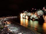 Миллионы жителей Рио-де-Жанейро и туристов стали свидетелями грандиозного новогоднего фейерверка