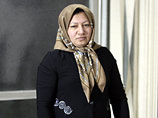 Иранка Сакинех Мохаммади-Аштиани, приговоренная к смертной казни через побивание камнями, подаст в суд на двух немецких журналистов, которые были арестованы за попытку взять интервью по этому делу у ее сына