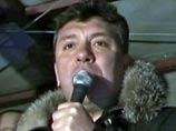 Немцова также посадили на 15 суток, обвинив в неповиновении законным требованиям сотрудника милиции