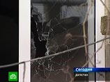 С места боя изъяты два автомата и несколько гранат. Среди сотрудников правоохранительных органов жертв и пострадавших нет С места боя изъяты два автомата и несколько гранат. Среди сотрудников правоохранительных органов жертв и пострадавших нет