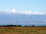Как отметили в киргизском правительстве, высота вершины Киргизского хребта, которая до сих пор была безымянной, достигает 4,5 тыс. метров над уровнем моря