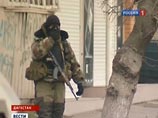 "При попытке прорыва из блокированного помещения ликвидированы четверо боевиков", - сообщил представитель НАК