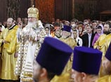 Праздничные литургии ночью и утром проходят во всех храмах на всех континентах. В Русской церкви сейчас насчитывается около 30 тысячи храмов и более 800 монастырей почти в 60 странах Праздничные литургии ночью и утром проходят во всех храмах на всех континентах. В Русской церкви сейчас насчитывается около 30 тысячи храмов и более 800 монастырей почти в 60 странах